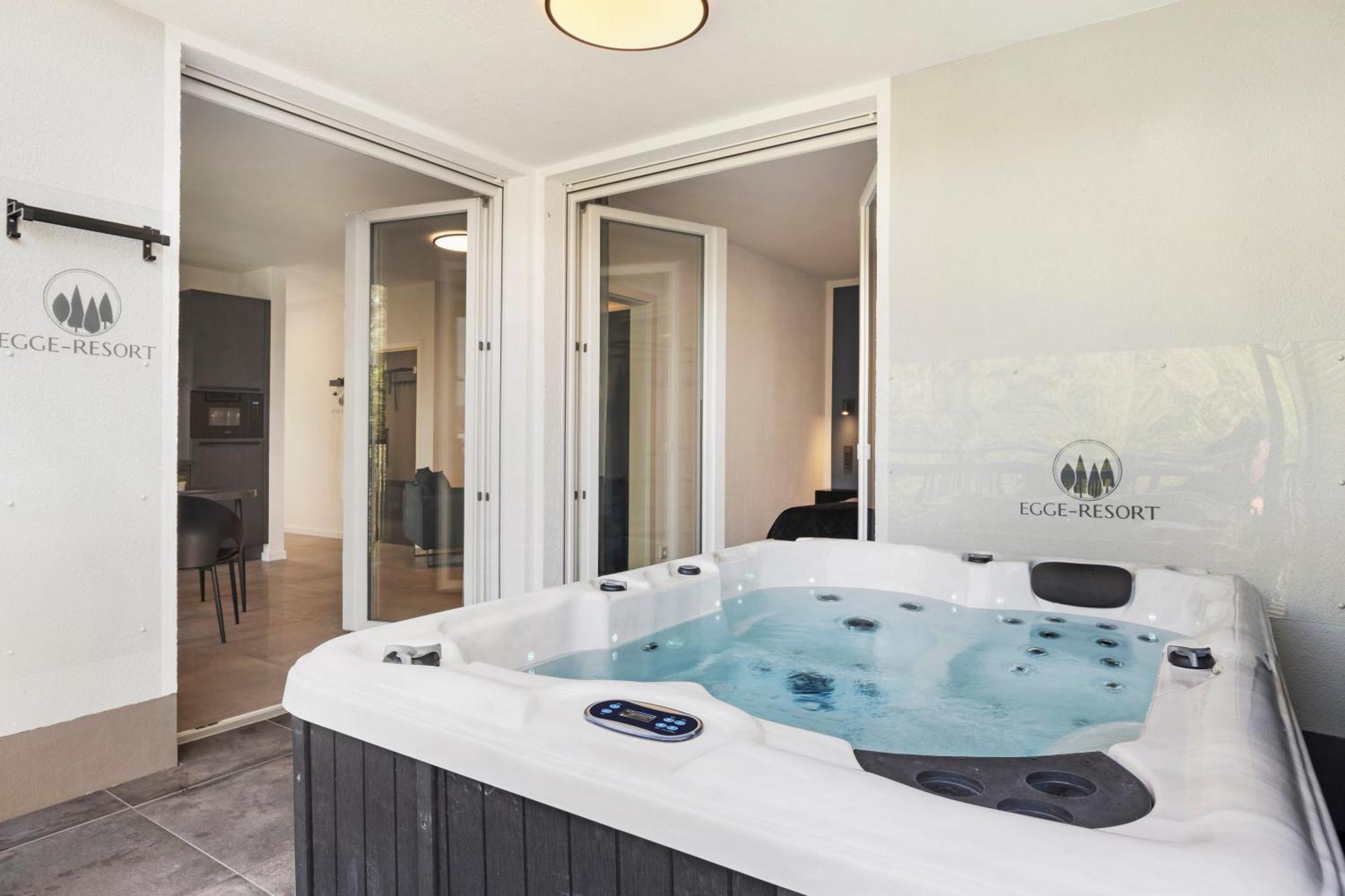Egge Resort 7E Mit Whirpool U Sauna Altenbeken Екстер'єр фото
